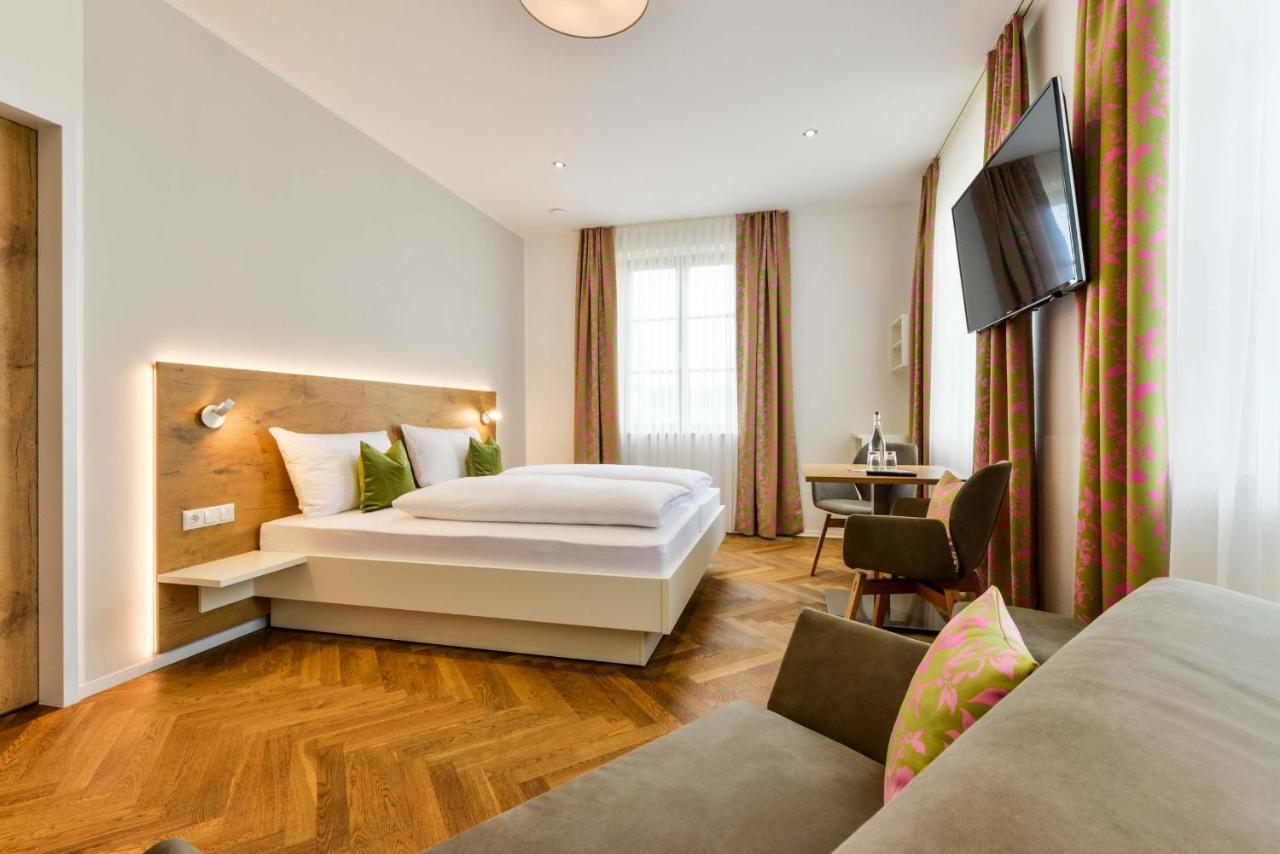 Bett'N Glueck - Uebernachtung & Fruehstueck Bed & Breakfast Zusmarshausen Dış mekan fotoğraf