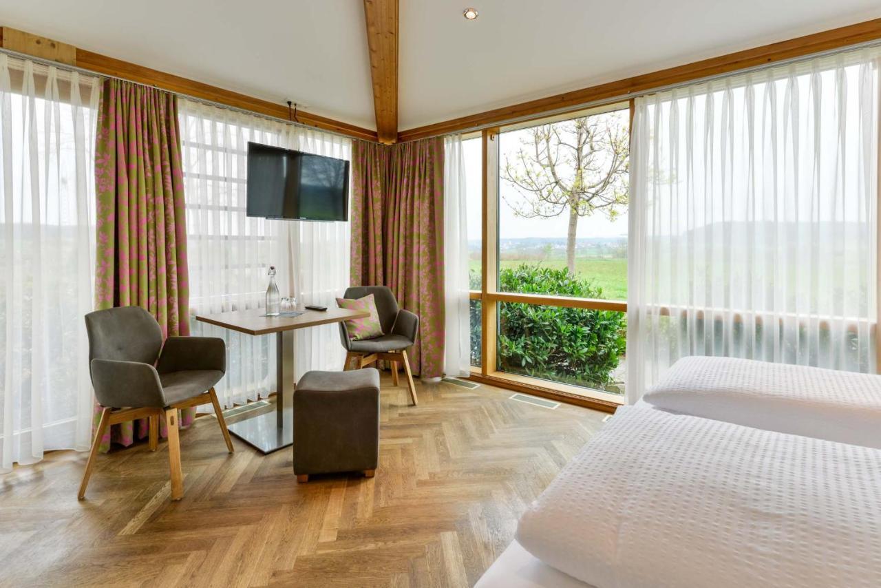 Bett'N Glueck - Uebernachtung & Fruehstueck Bed & Breakfast Zusmarshausen Dış mekan fotoğraf