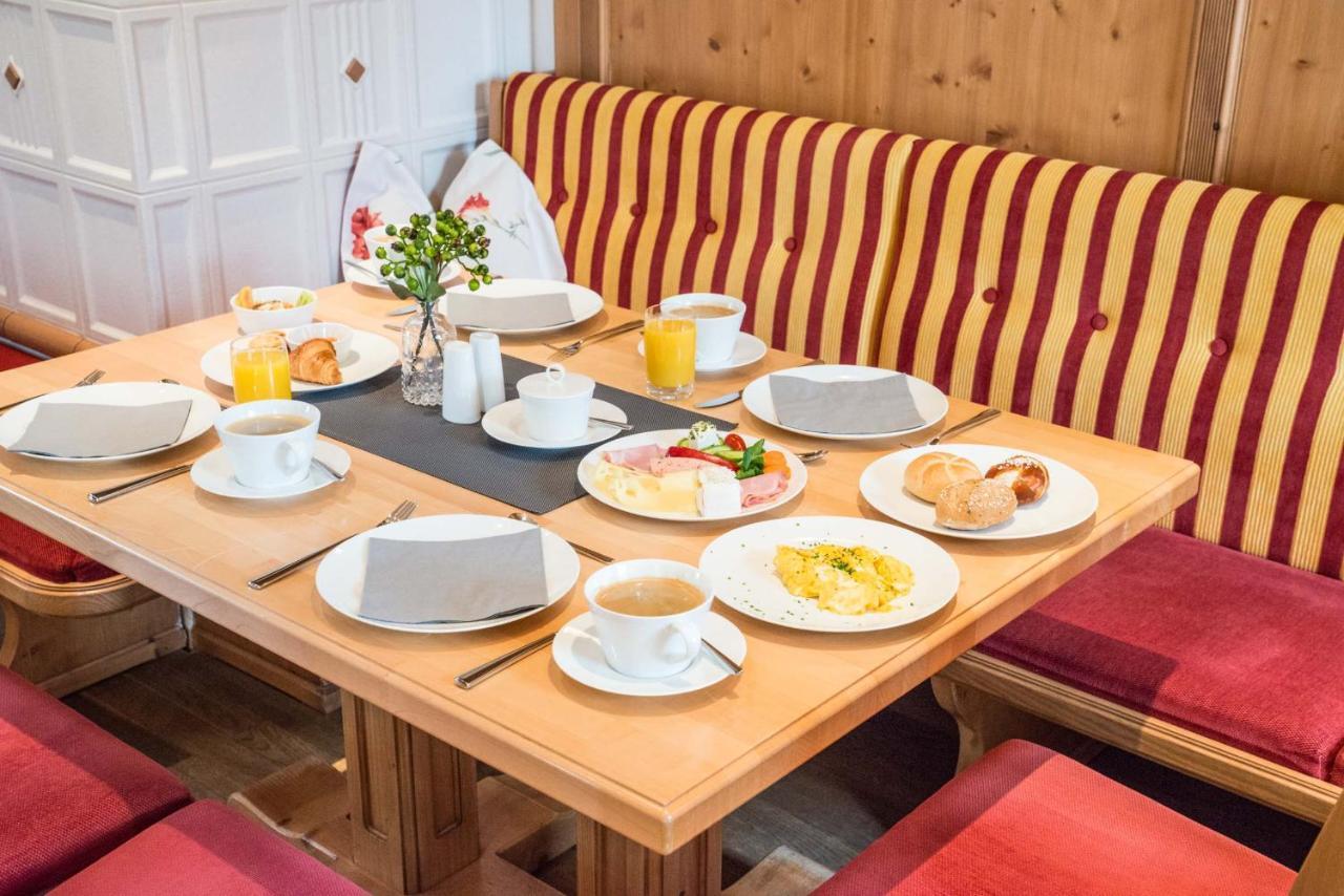 Bett'N Glueck - Uebernachtung & Fruehstueck Bed & Breakfast Zusmarshausen Dış mekan fotoğraf