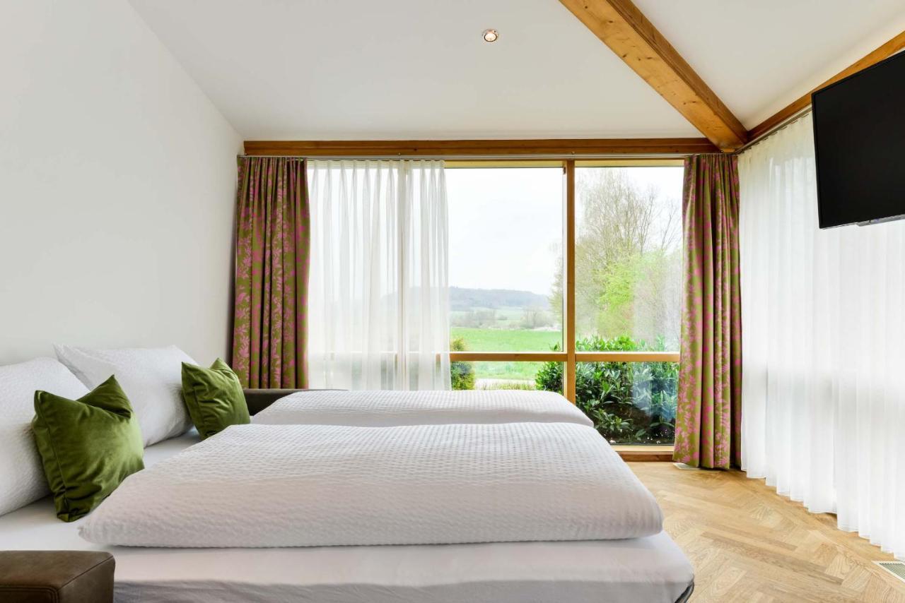 Bett'N Glueck - Uebernachtung & Fruehstueck Bed & Breakfast Zusmarshausen Dış mekan fotoğraf